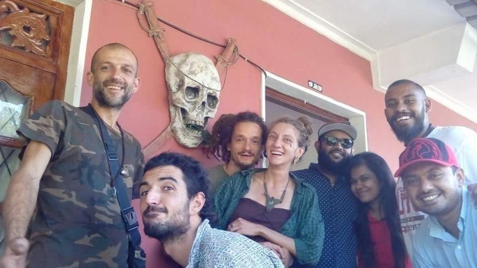 Hostel 107 キャンディー エクステリア 写真